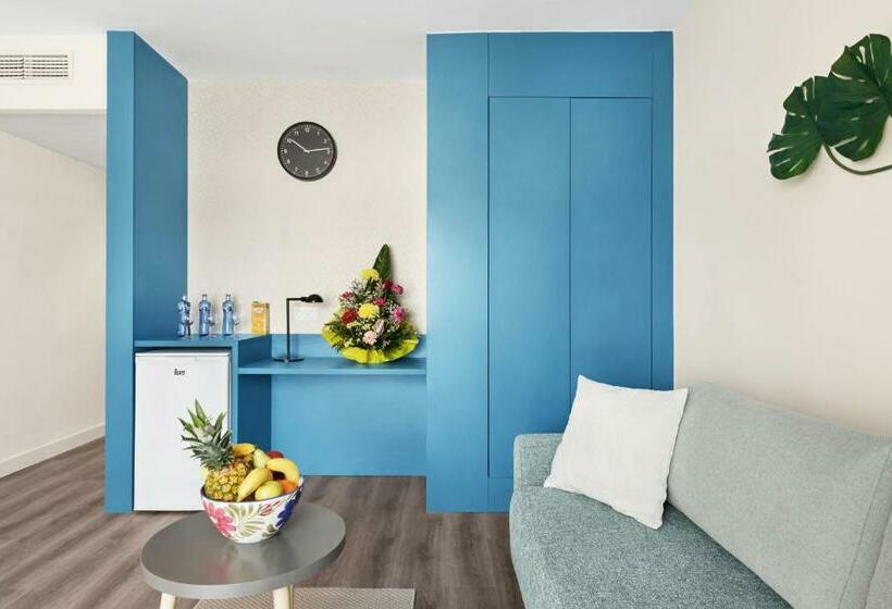 سوییت خانوادگی, Palmanova Suites By Trh