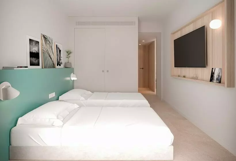 سوییت خانوادگی, Prinsotel La Caleta Hotel y Apartamentos