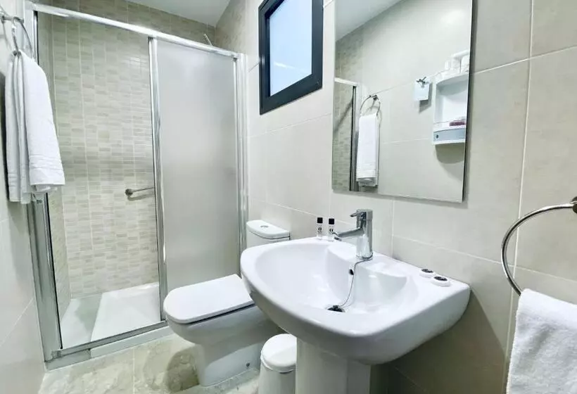 スタンダードスタジオ, Apartamentos Marina Luz