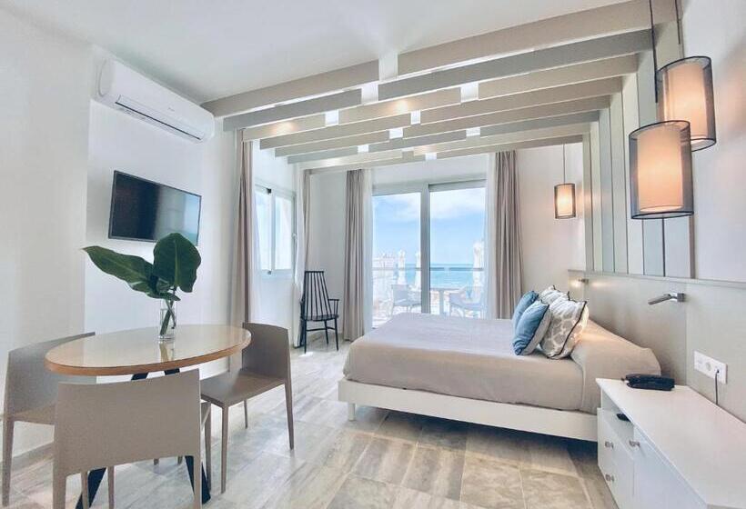 带海景的标准工作室, Apartamentos Marina Luz