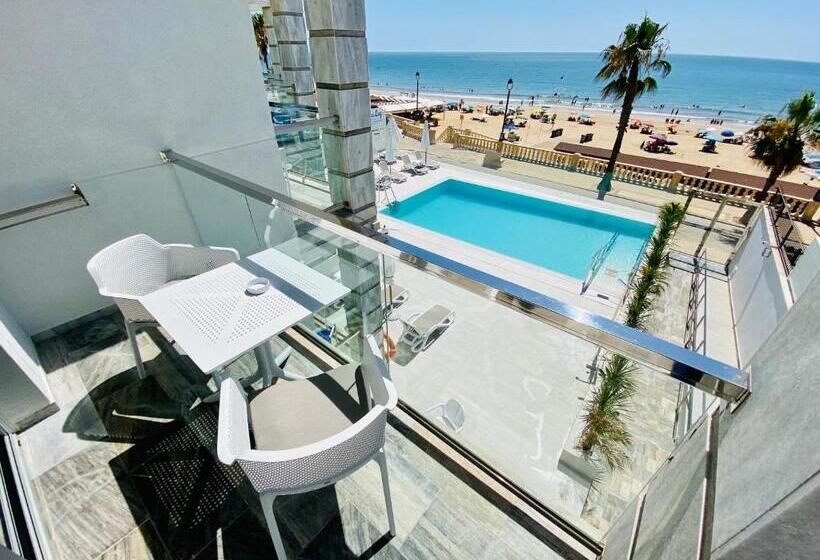 带海景的标准工作室, Apartamentos Marina Luz