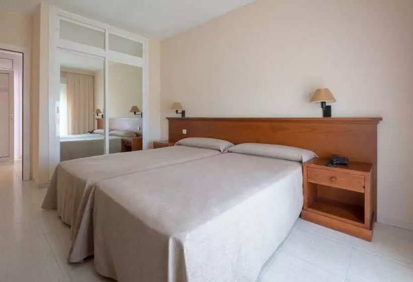آپارتمان 1 خوابه با چشم‌انداز جانبی دریا, Aparthotel Las Dunas