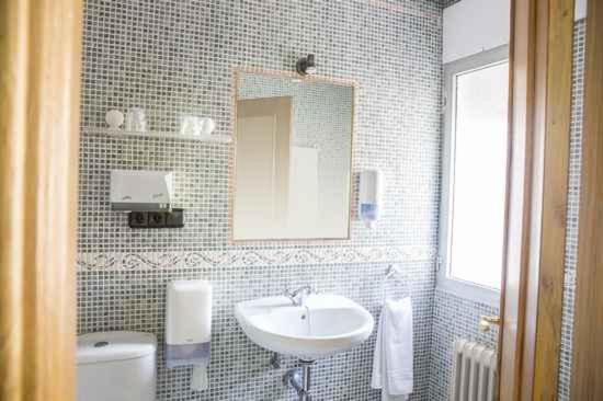 اتاق سوپریور, Café Bar Hotel Jefi