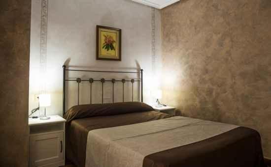 اتاق استاندارد, Café Bar Hotel Jefi