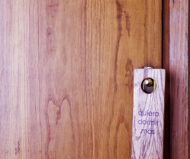 اتاق استاندارد چهار تخته, Café Bar Hotel Jefi