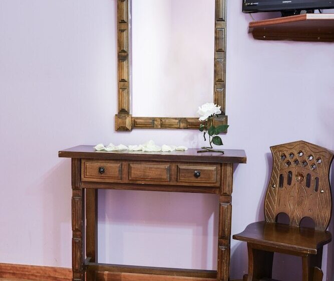 اتاق استاندارد, Café Bar Hotel Jefi