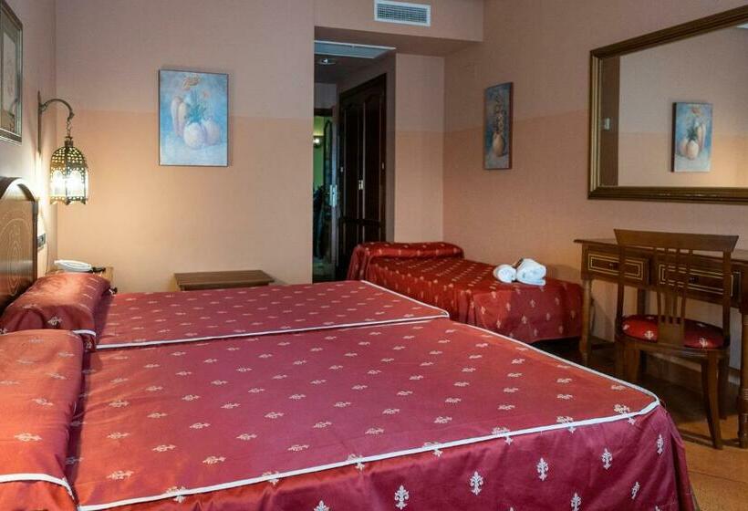 クラシックルーム, Moon Dreams El Cortijo