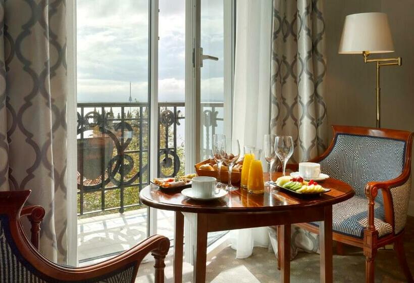 Номер Superior Вид на Море, Eurostars Hotel Real