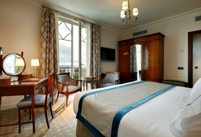 Номер Deluxe, Eurostars Hotel Real