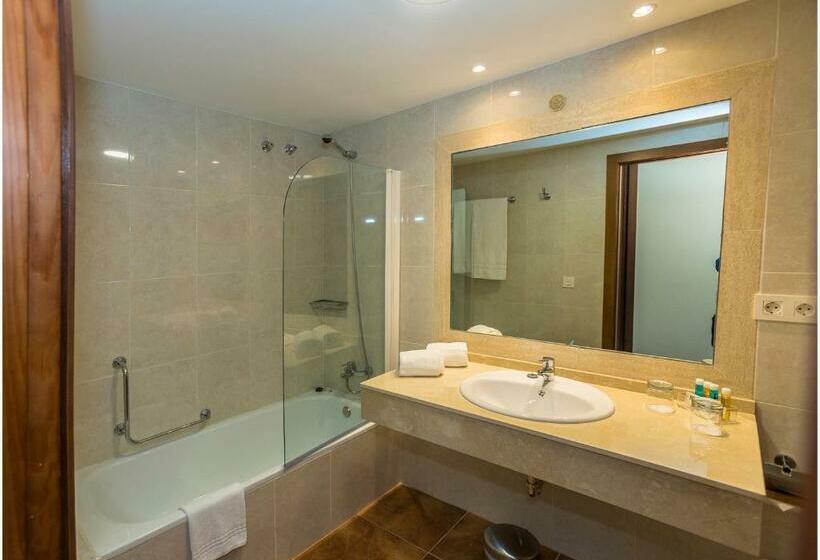 اتاق خانوادگی, Finca Los Abetos