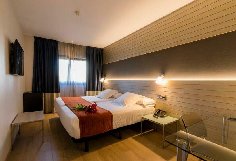 اتاق استاندارد, Avenida