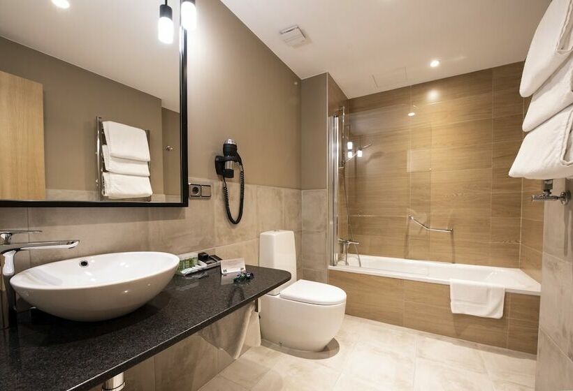 اتاق استاندارد, Avenida