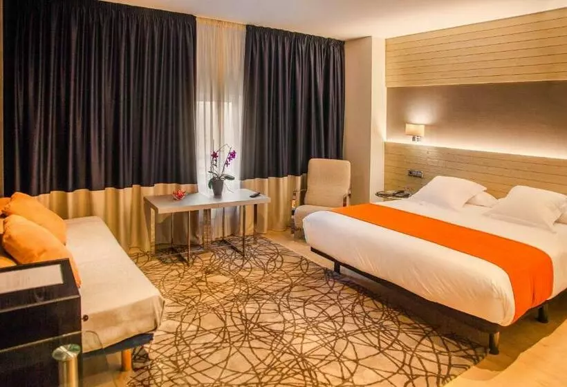 Suite, Avenida