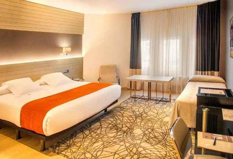 Suite, Avenida