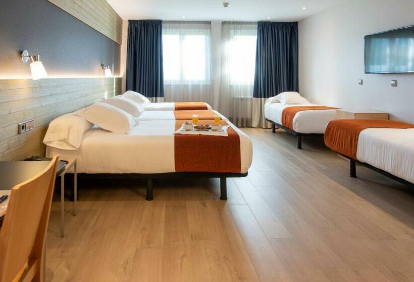 اتاق خانوادگی, Avenida