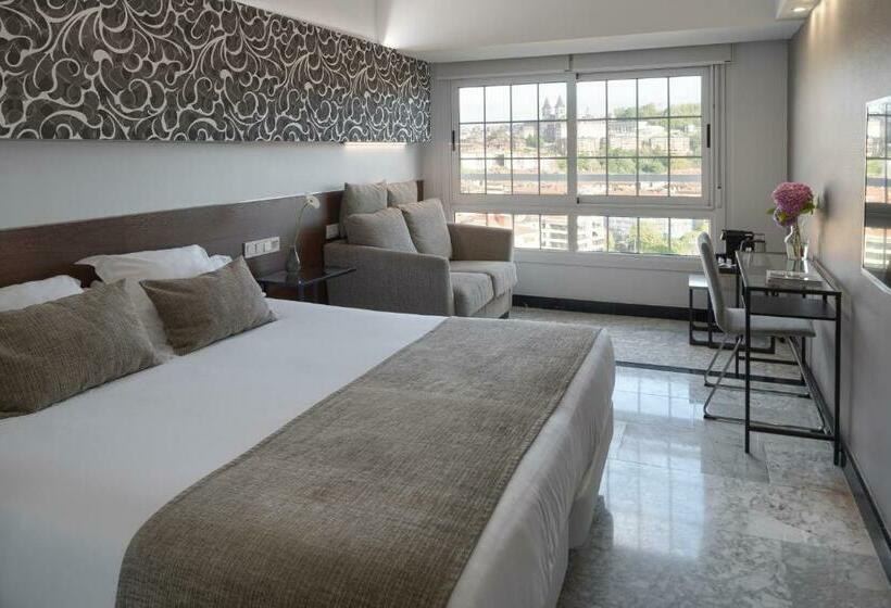 シティビューのスーペリアルーム, Avenida