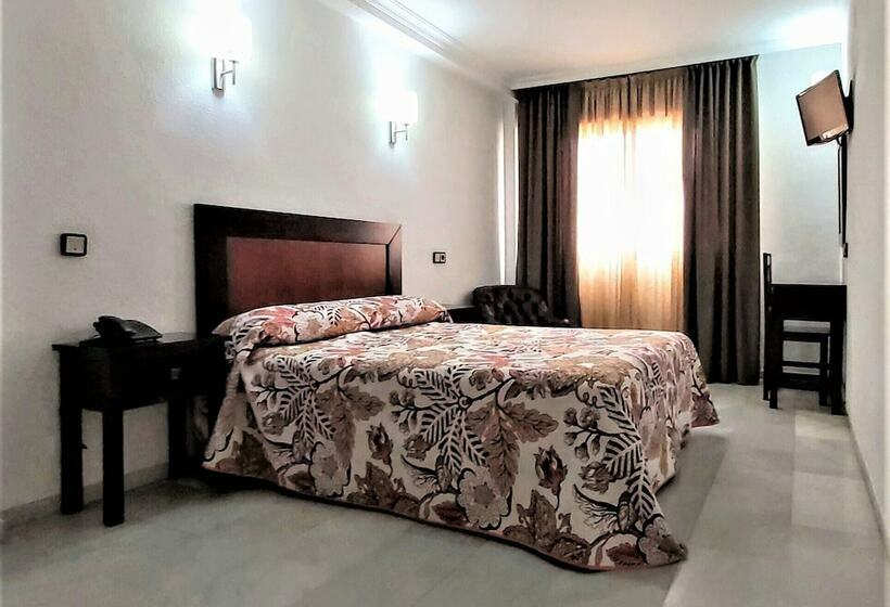 اتاق استاندارد, Averroes