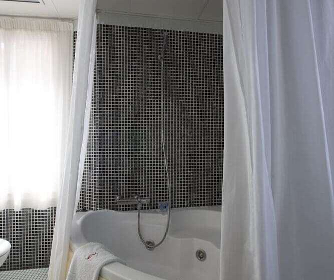 Chambre Supérieure, Carlos V