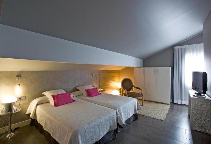 חדר סטנדרט, Castillo