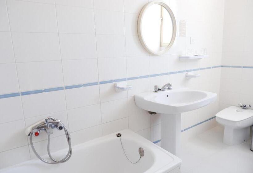 חדר סטנדרט עם מרפסת, Central