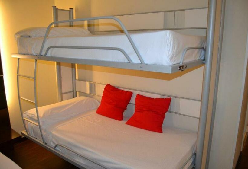 Cameră Familiară, Ceuta Puerta De Africa