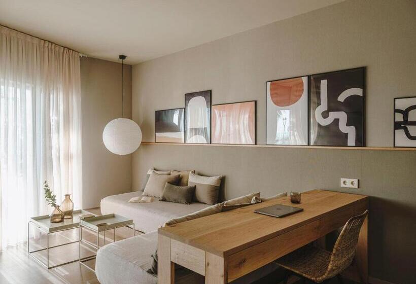 Семейный Номер Deluxe, Chiqui