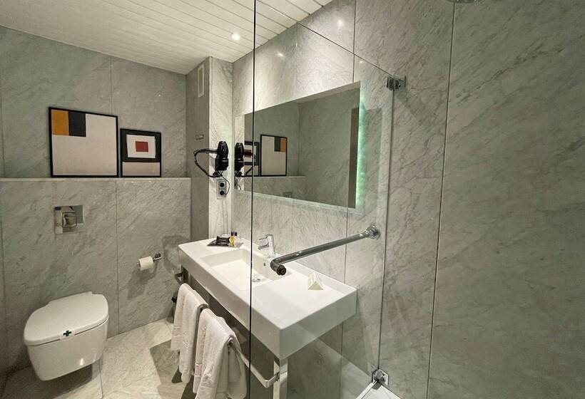 Номер Стандарт Вид на Море с Террасой, Chiqui