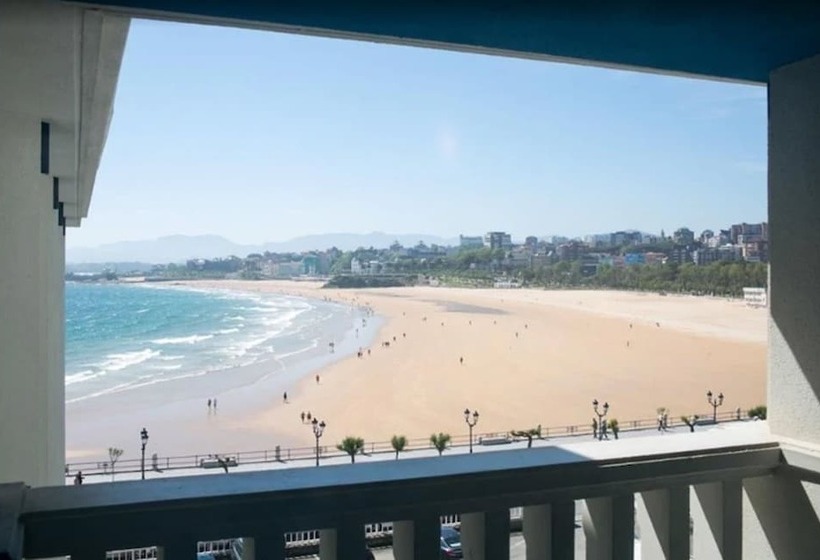 Номер Стандарт Вид на Море с Террасой, Chiqui