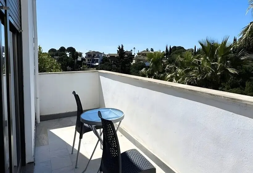 سوییت جونیور, DWO Finca Los Abetos
