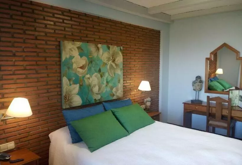 Standardzimmer, El Guerra