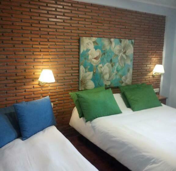 스탠다드 트리플 룸, El Guerra