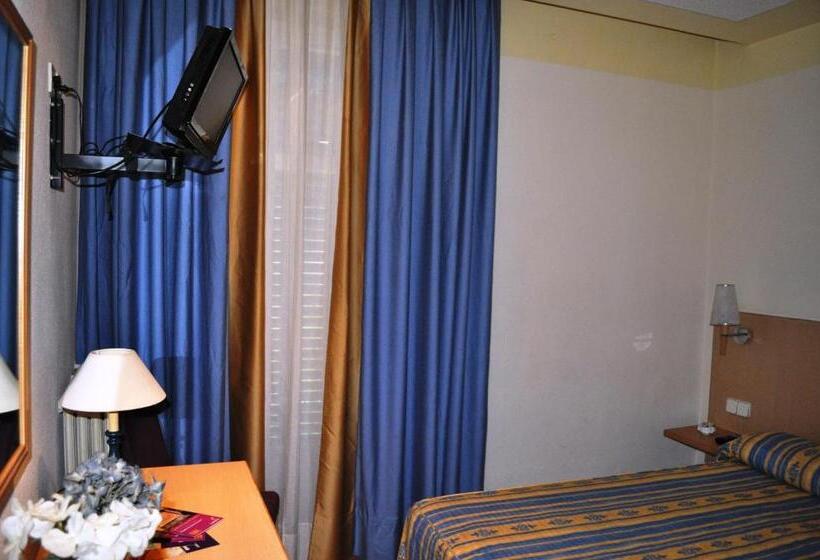 غرفة قياسية فردية, España