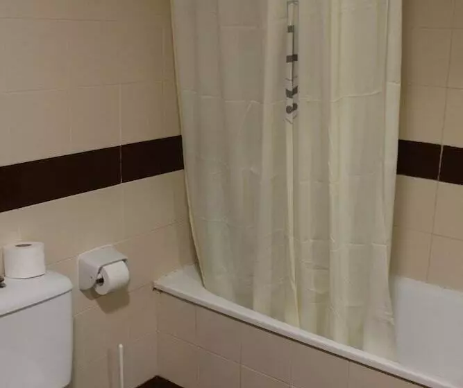 Quarto Triplo Standart, Esplendid