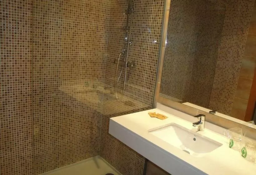 Quarto Superior com Balcão, Esplendid