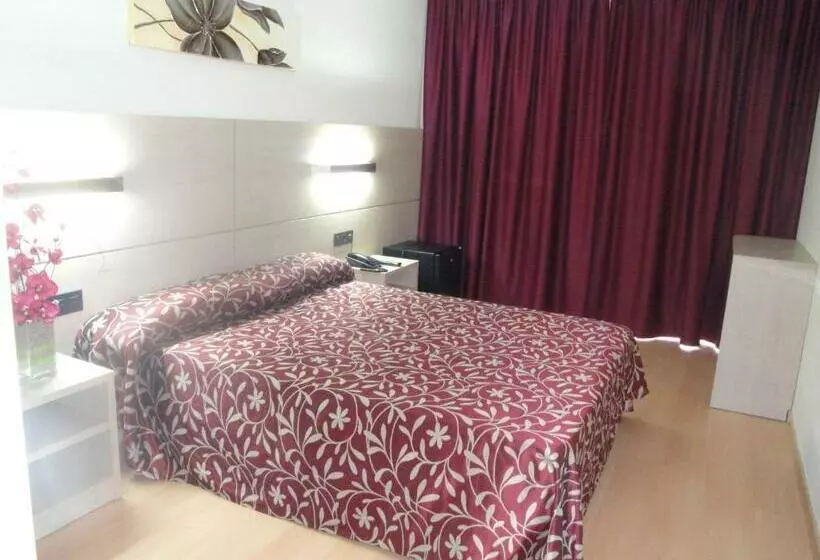 Quarto Superior com Balcão, Esplendid