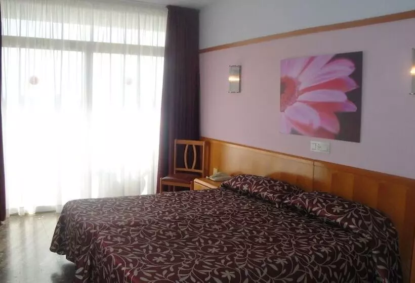 Quarto Superior com Balcão, Esplendid