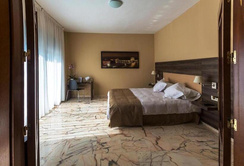 Premium room with terrace, Finca Los Abetos