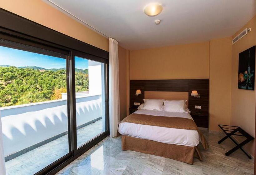Premium room with terrace, Finca Los Abetos