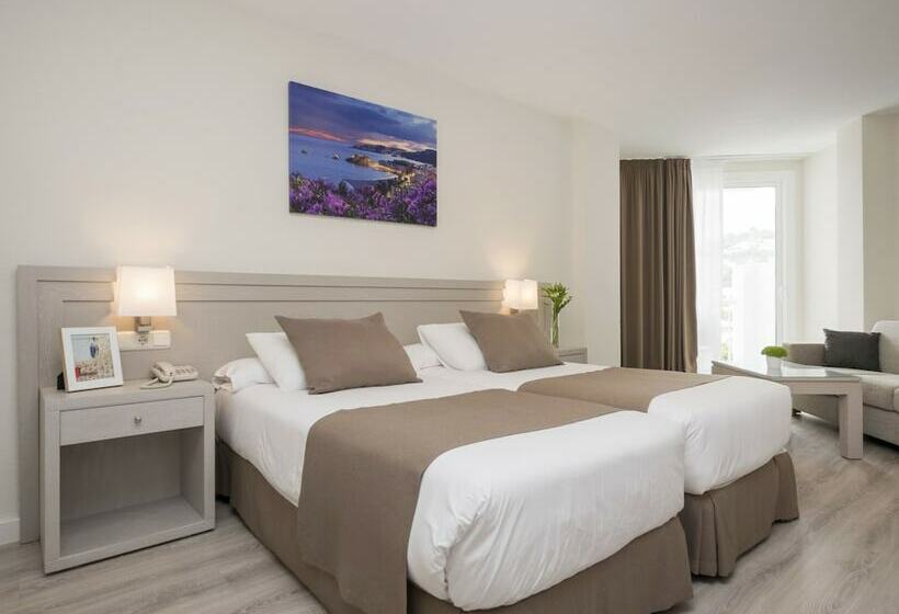 高级三人间, Helios Costa Tropical