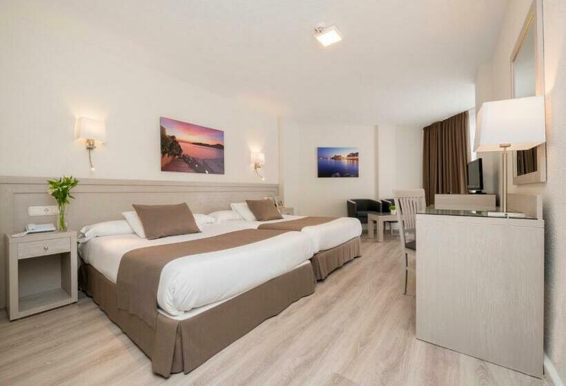 标准三人间, Helios Costa Tropical