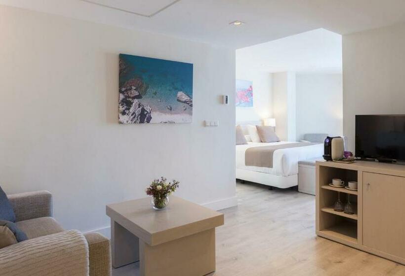 带按摩功能的小型套房, Helios Costa Tropical