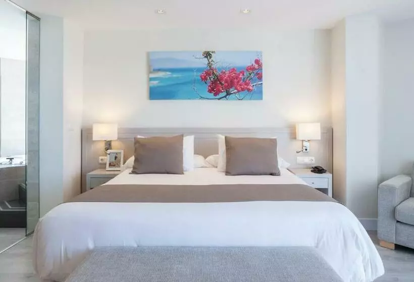Junior Suite con Hidromasaje, Helios Costa Tropical