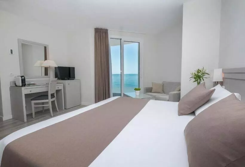 Habitación Superior Vista Mar, Helios Costa Tropical