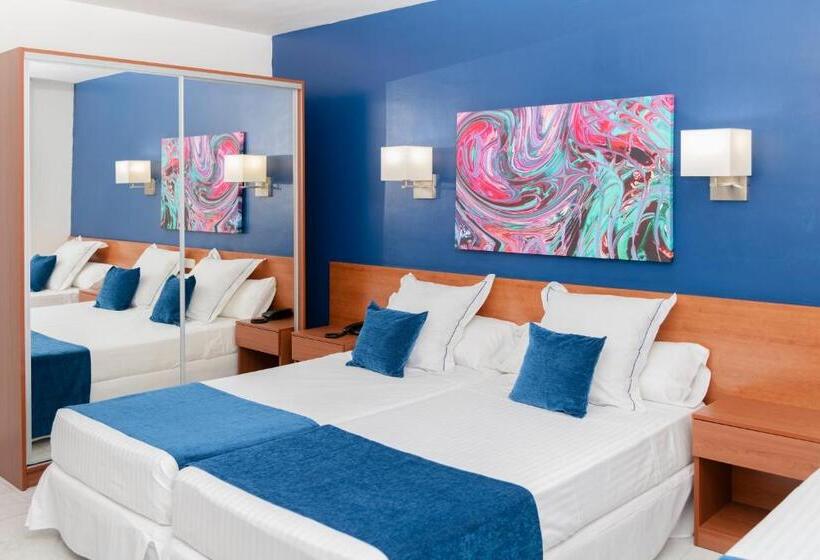 Номер Стандарт Трехместный, Jaime I Hotel Peñiscola