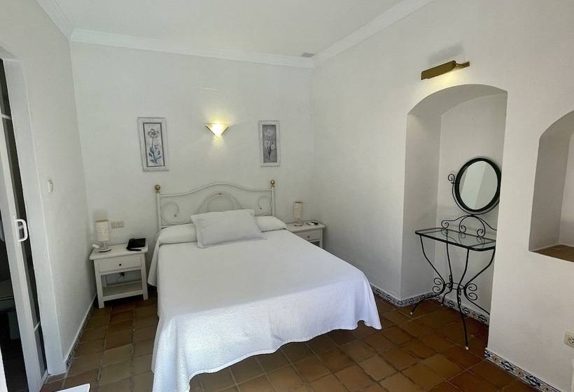 اتاق استاندارد با چشمانداز باغ, La Pena