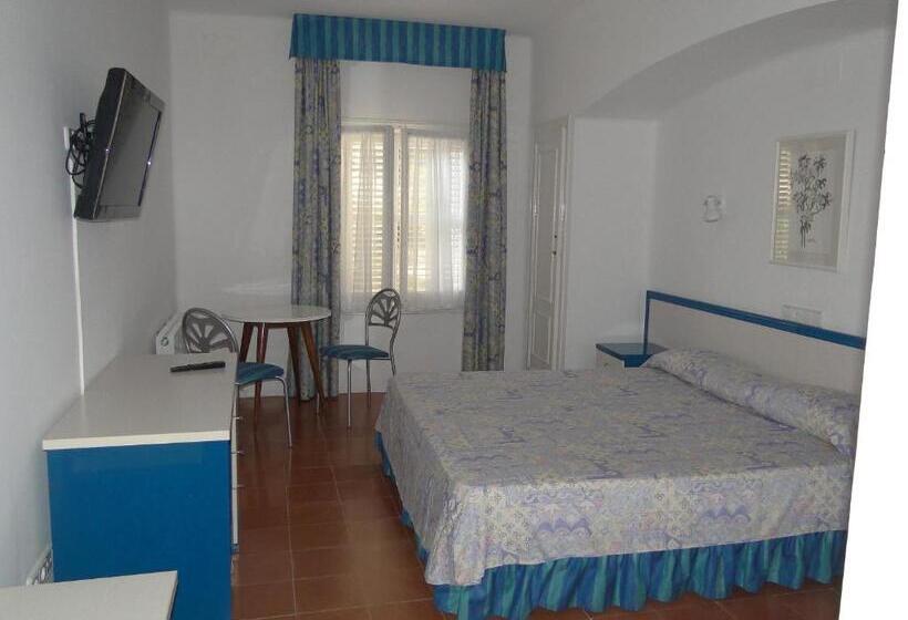 Номер Economy, La Torre