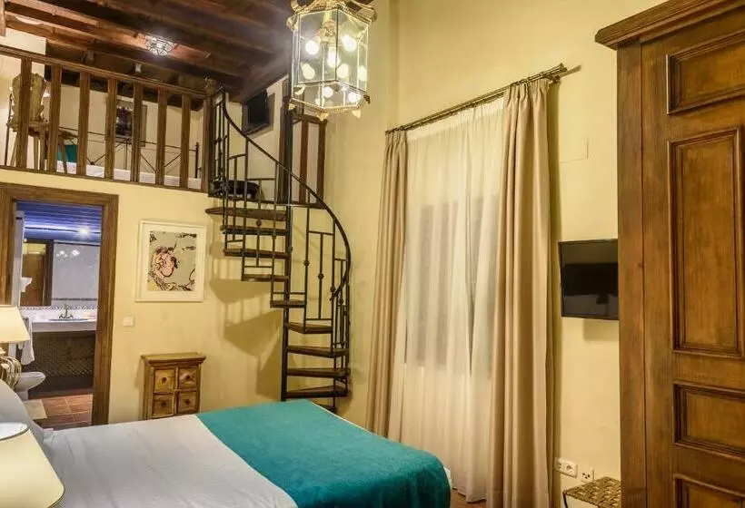 ドゥプレックスルーム, Palacio De Santa Ines