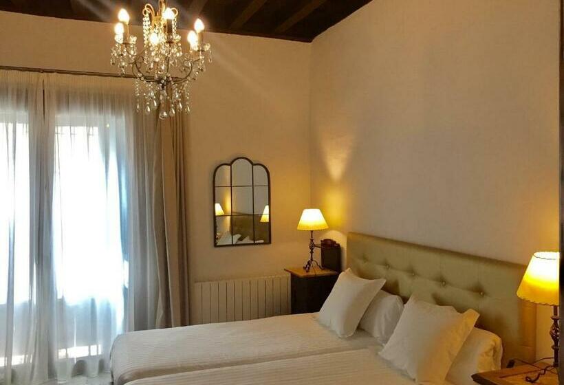 Chambre Standard, Palacio De Santa Ines