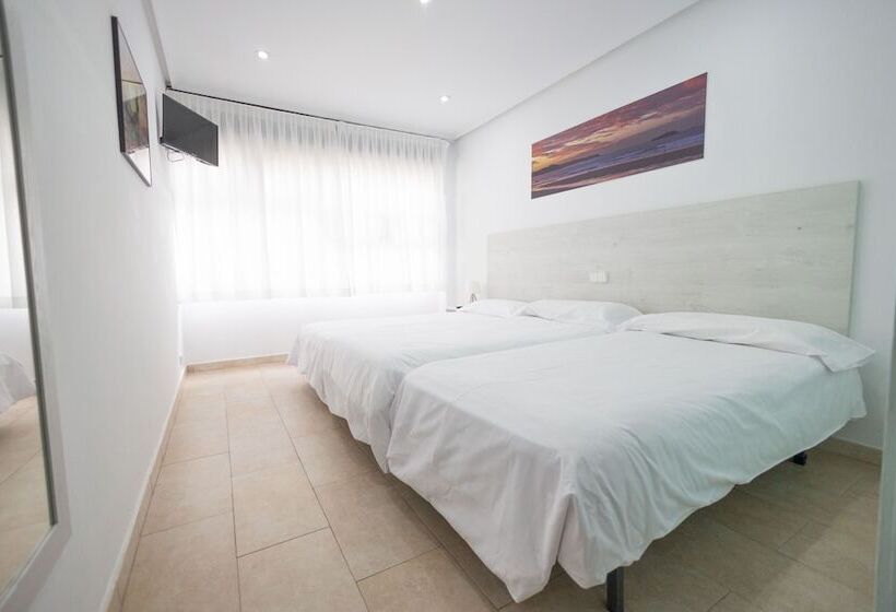 Номер Стандарт Трехместный, Pinar Somo Surf