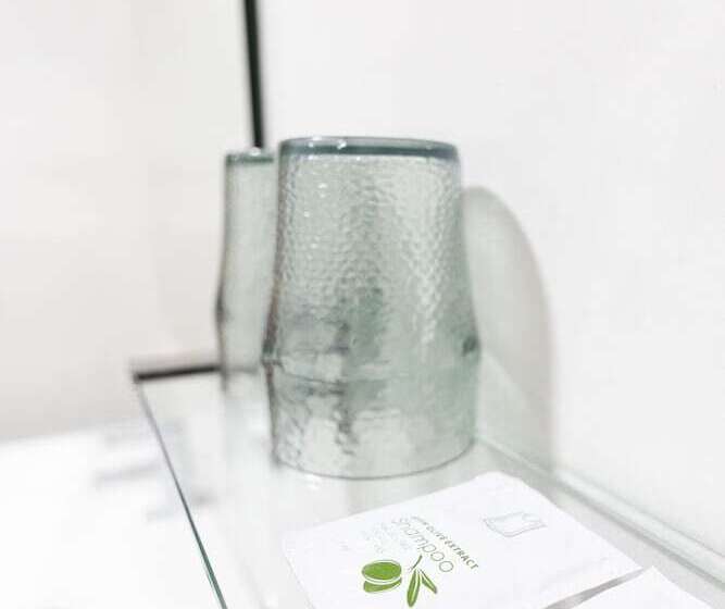 Номер Стандарт, Pinar Somo Surf